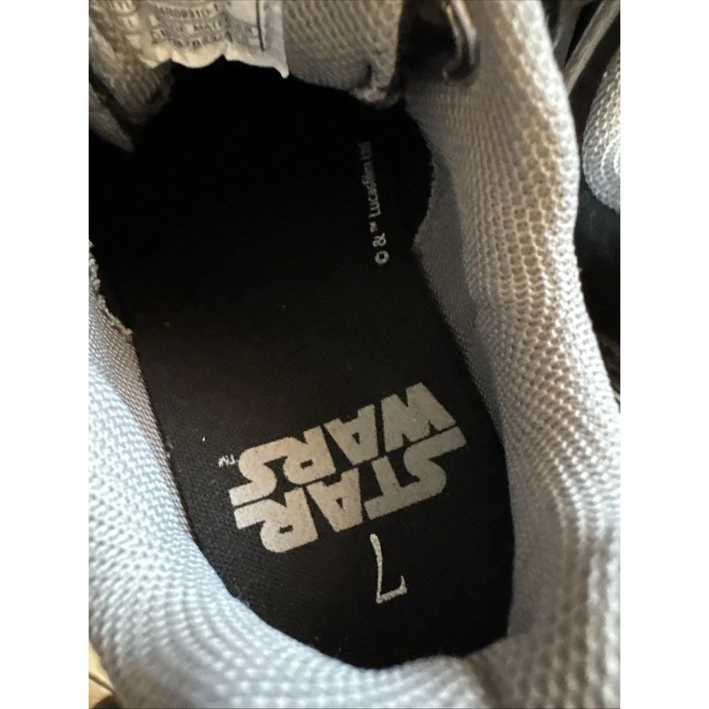 Star Wars Darth Vader Black Light Up Eyes Toddler Boys Shoe Size 7
